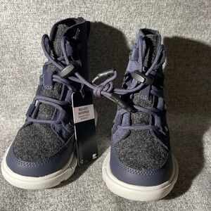 Sorel Kids Lace Waterproof Boots. NWT